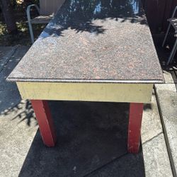 Free Table 