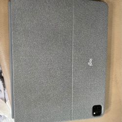 iPad Pro 12.9 5th Gen 