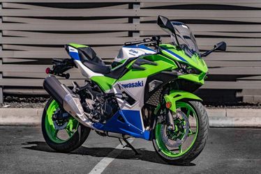2024 Kawasaki Ninja 500 SE