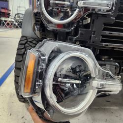 2025 Ford Bronco RH Side Headlight 