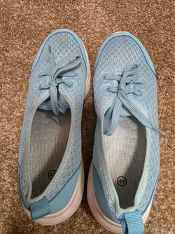 Women's Sky Blue Mesh Slip-On Sneakers W10