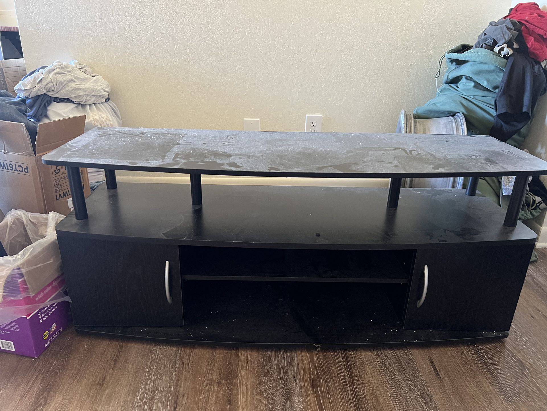 LARGE TV STAND