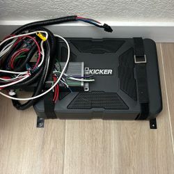 Kicker Hideaway 8” Subwoofer With Enclosure 