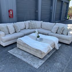 Sectional/couch/sofa, Ashley Furniture, 129x129, Pickup Tampa, Delivery Available 