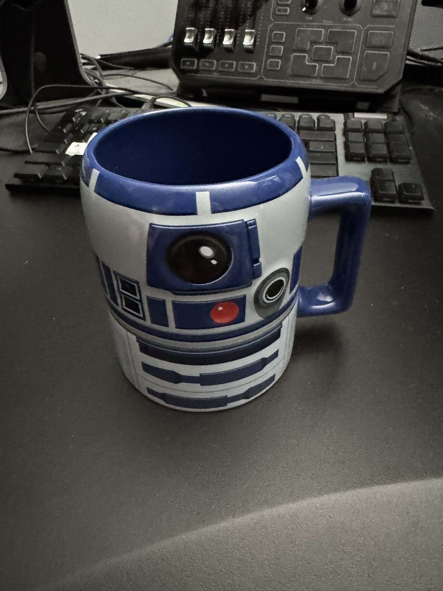 R2D2 Mug