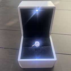 Moissanite Engagement Ring 