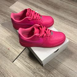  Air Force 1's Hot Pink 