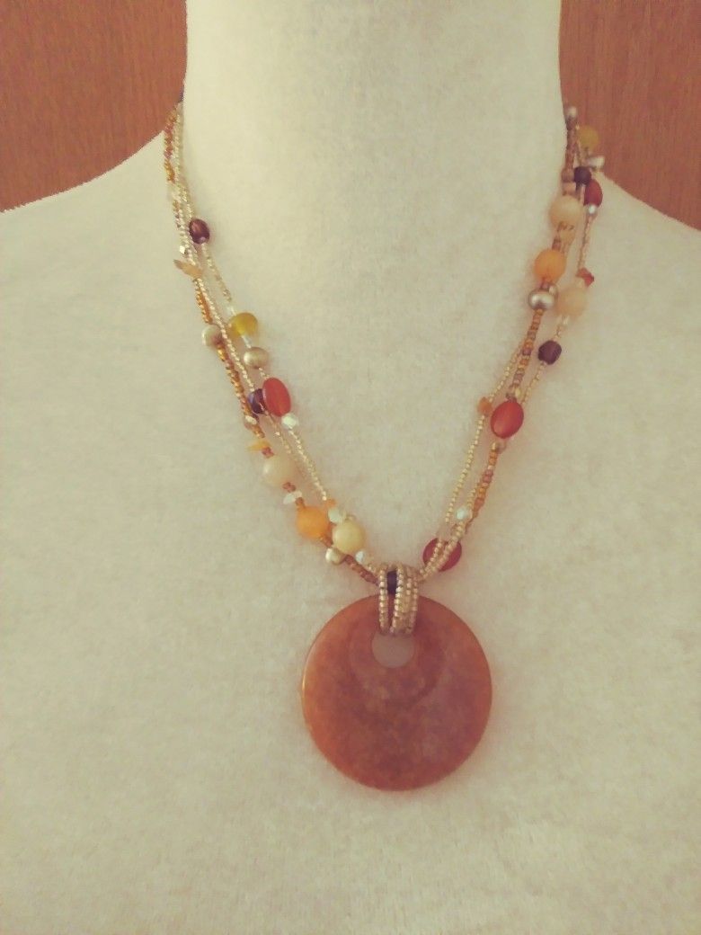 Lovely Lia Sophia Necklace