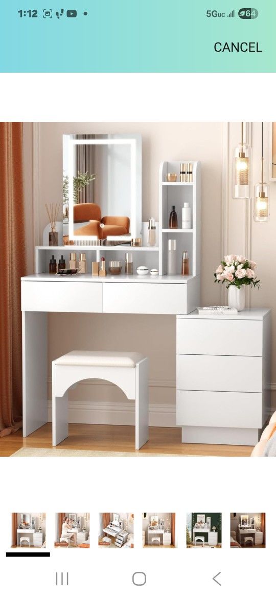 White Vanity With Lighted Mirror $85