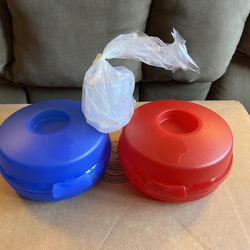 Tupperware Round Sandwich/Bagel Keeper Set of 2 w/ Smidget,