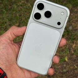 iPhone 17 pro 256GB Unlocked 