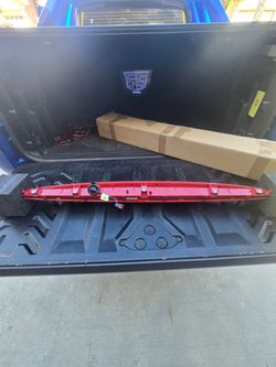 Escalade ext/avalanche 3rd brake light