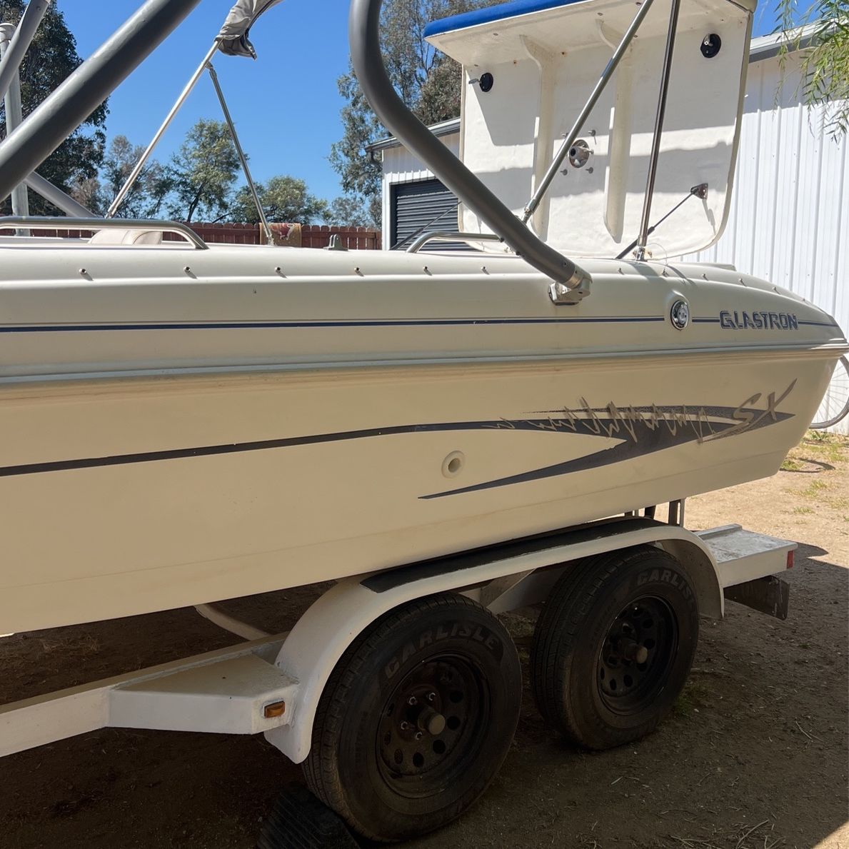 2006 Glastron SX Ski/ Fish Boat V8 Volvo Penta