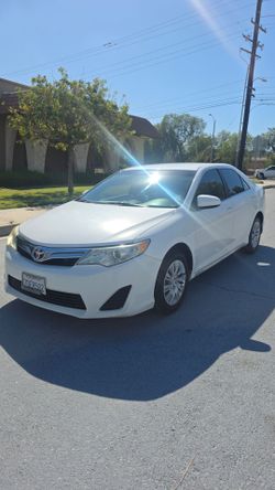 2014 Toyota Camry LE