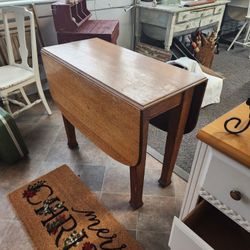 Drop Leaf Oak Table