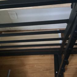 Queen Size Bed With /frame