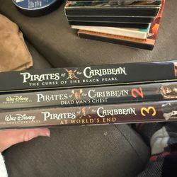 Disney’s Pirates Of The Caribbean DVD Set