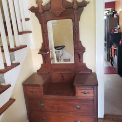 Ornate Victorian Gentleman's Dresser Vanity