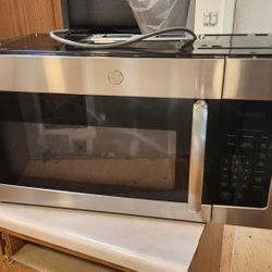 GE Over The Stove Microwave
