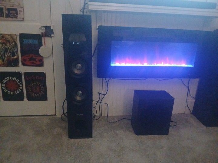Speakers. Samsung