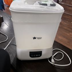 Tommee Tippee Sterilizer and Dryer