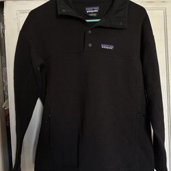 Patagonia half snap pull over