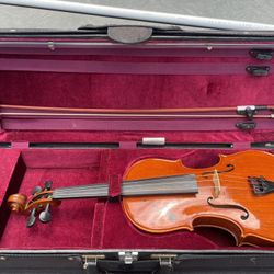 Acustic Violin with Electric Plug-in 