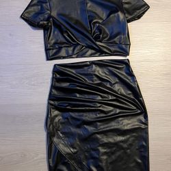 Valentine Outfit Top Medium Bottom Small Stretchy 