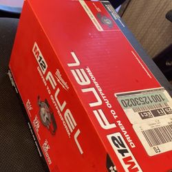 Milwaukee M12 FUEL 12-Volt Lithium-Ion Brushless Cordless 5-3/8 in. Circular Saw (Tool-Only) Solo herramienta w/ 16T Carbide-Tipped Metal Saw Blade