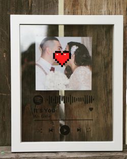 Music frame on floating 8x10 frame