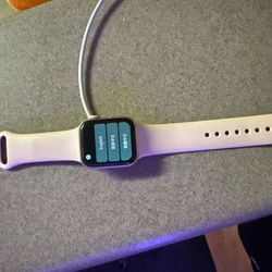 Apple Watch Series 5 40mm Aluminum 