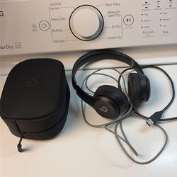 Beats Solo 4