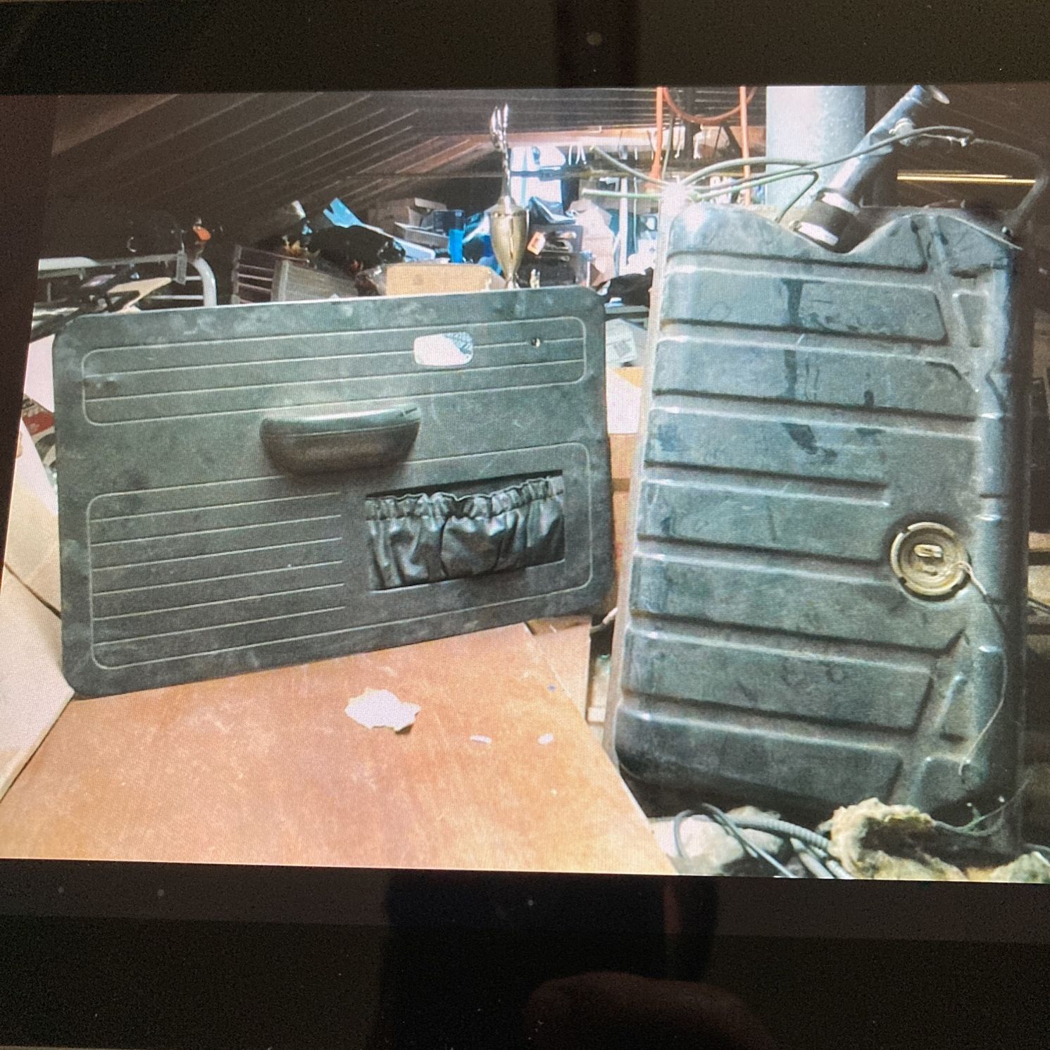 1970 to 1972 original Volkswagen parts 3 door panels and 2 gas tanks.