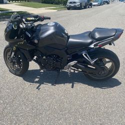 Zr1 Yamaha 09 1000cc