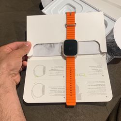 Ultra Watch (NOT ORIGINAL) 