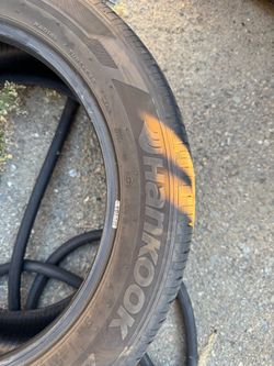 Tires 225/50/17 Hankook