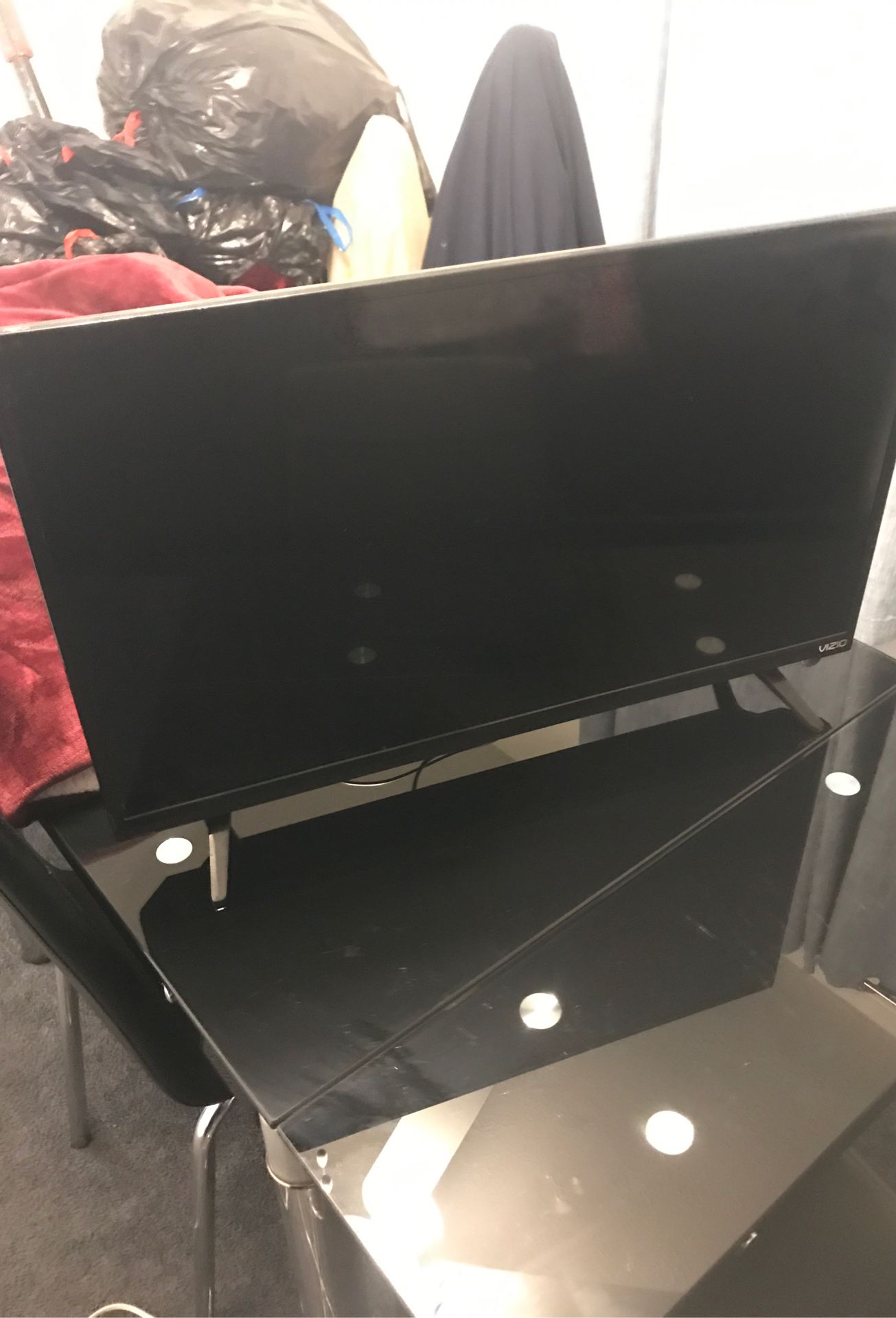35 inch Visio TV
