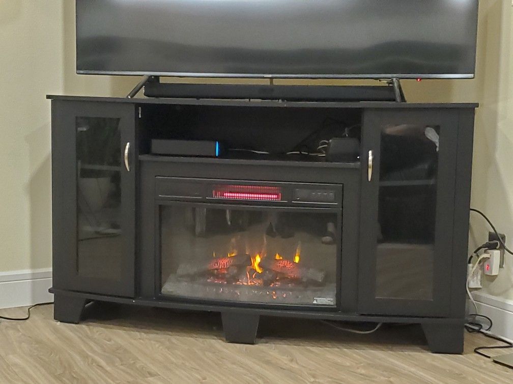 65in TV Stand With Built-in Fireplace And Heater for Sale in Federal Way,  WA - OfferUp