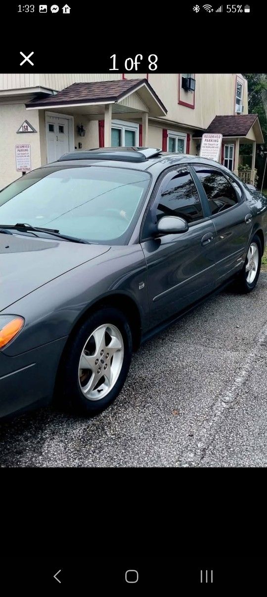 2003 Ford Taurus