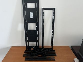 2 TV Wallmounts 1 HEAVY DUTY & 1 Standard