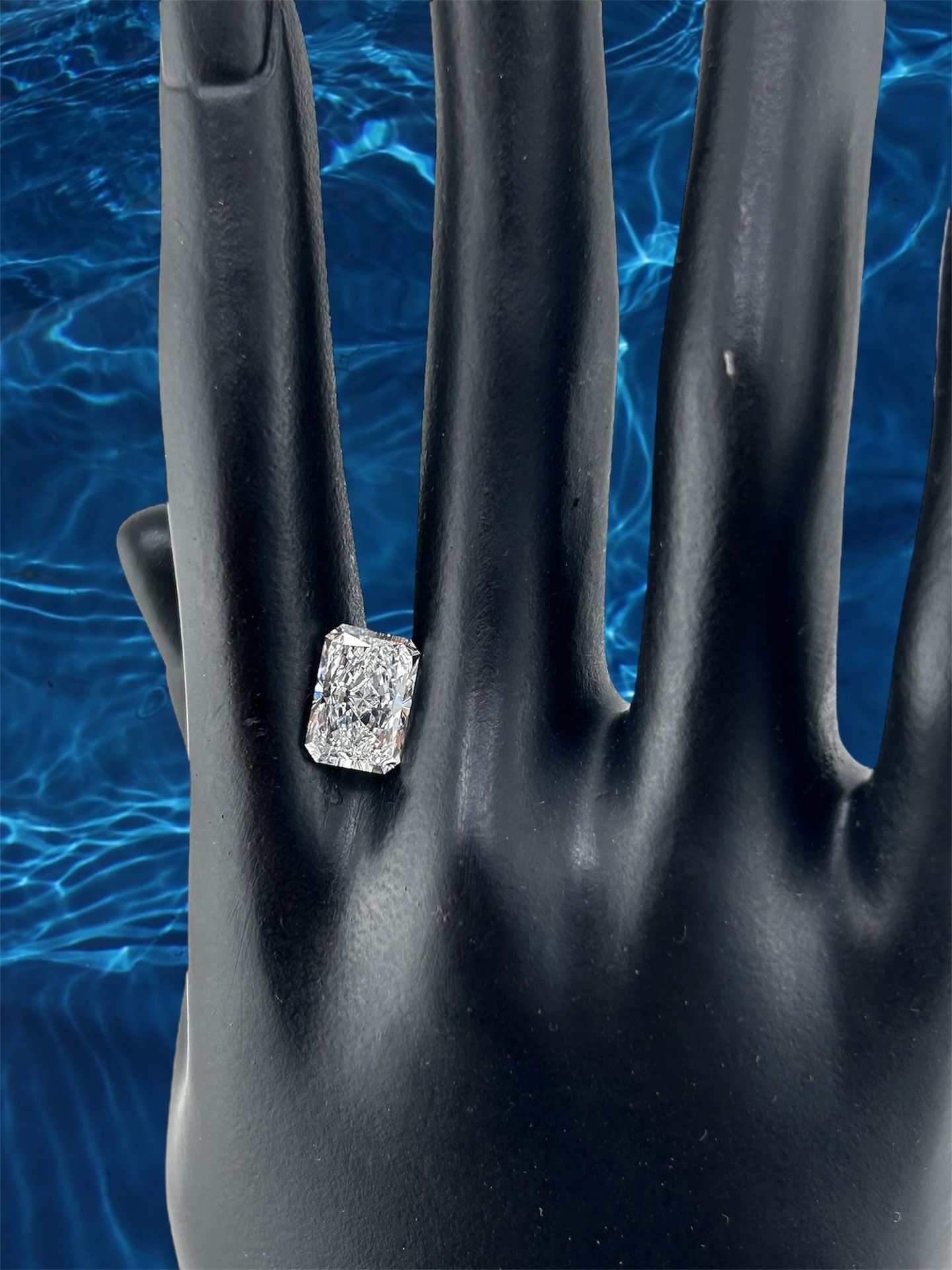 Radiant Shape Lab Grown Certified Diamond