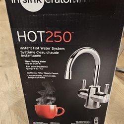 InSinkErator
HOT250 Instant Hot and Cold Water Dispenser System, 2-Handle 8.21 in. Water Faucet in Chrome with Tank, HC250C-SS
