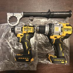 Dewalt 20v Xr brushless hammerdrill and impact combo New
