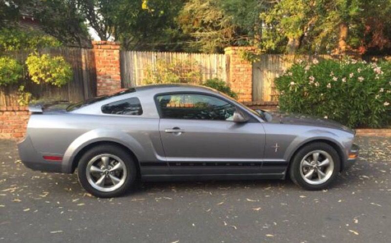 2006 Ford Mustang Pony Package