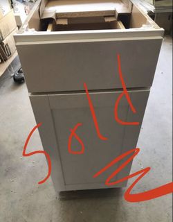 SOLD - Diamond Arcadia Cabinet (NEW)