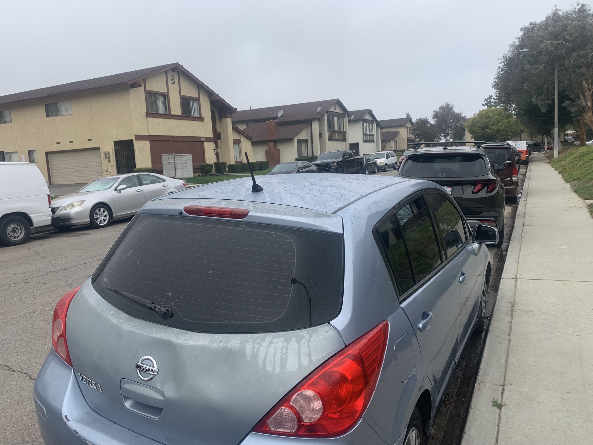 Parts Car 2011 Nissan Versa Paying Out Or Whole car 