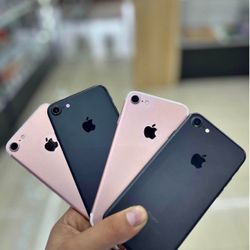 Apple iPhone 7 Unlocked 