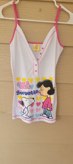 LADIES SNOOPY TOP JUST LIKE NEW SIZE SMALL