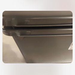 Storage Bins 18 Gallon $6 Each