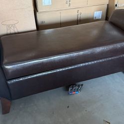 New coaster Upholstered Brown Faux Leather Bench